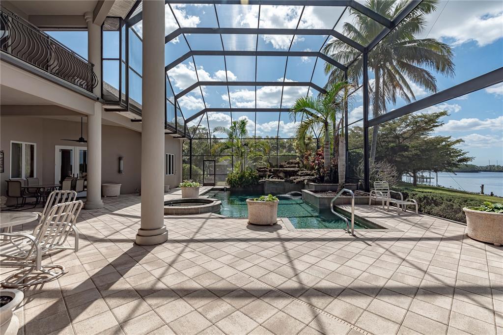 BROOKFIELD COMMONS - Residential