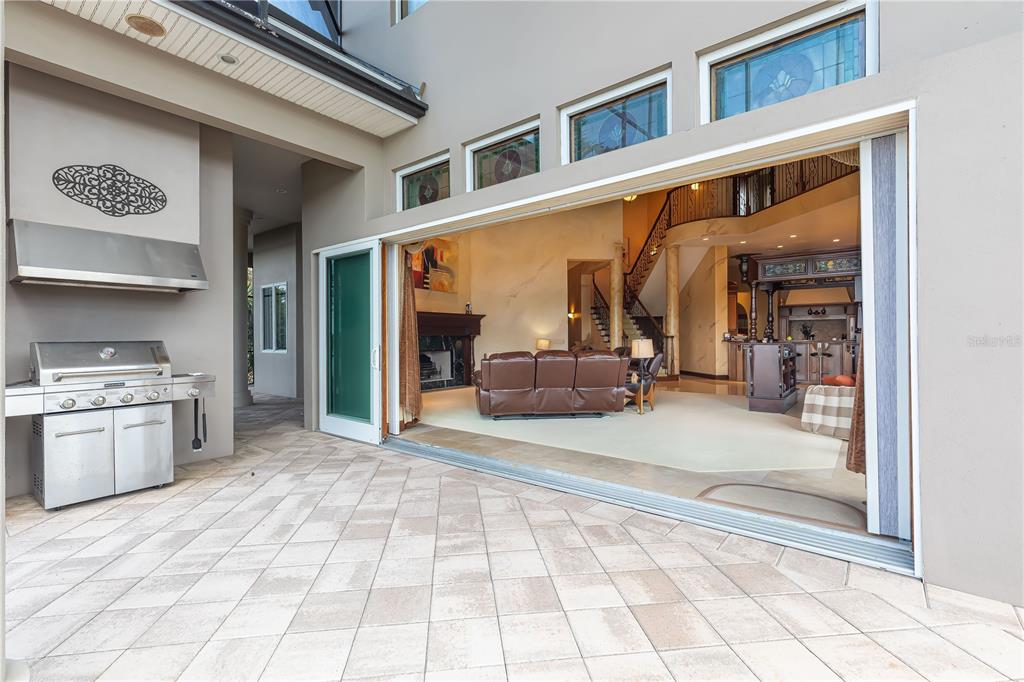 BROOKFIELD COMMONS - Residential