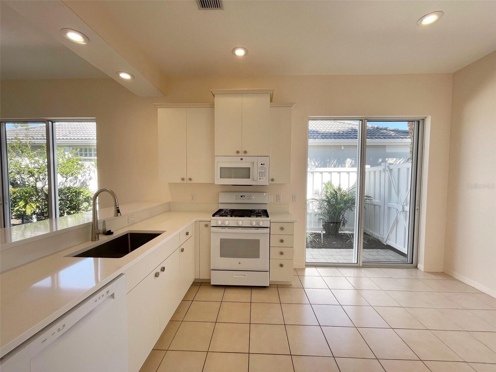 ROSEDALE 11 - Residential Lease