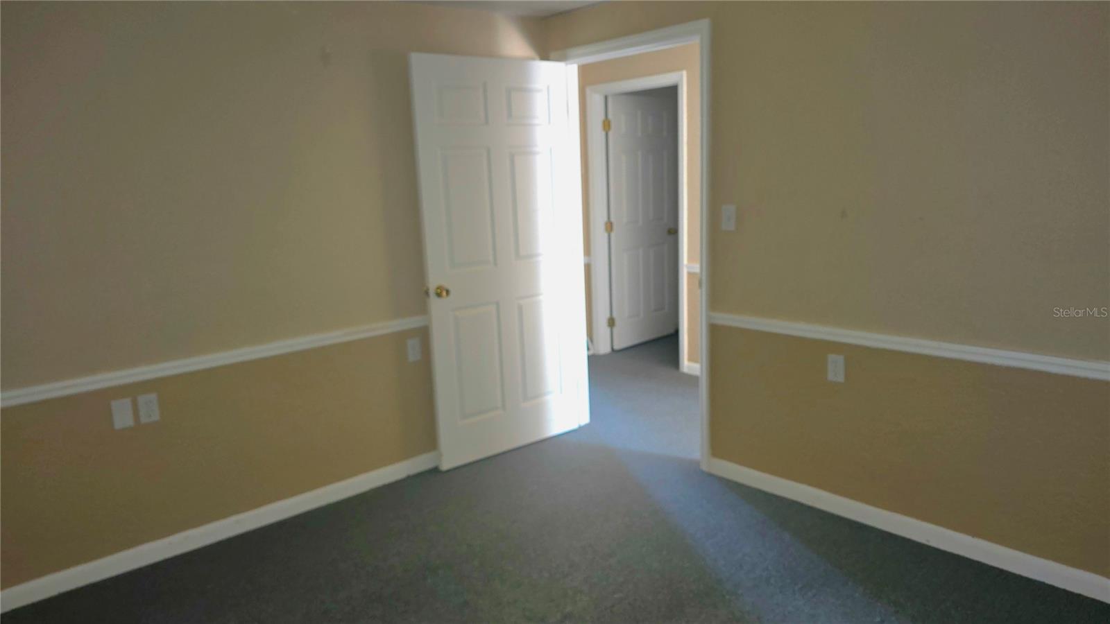 VENICE EDGEWOOD SEC OF - Commercial Lease