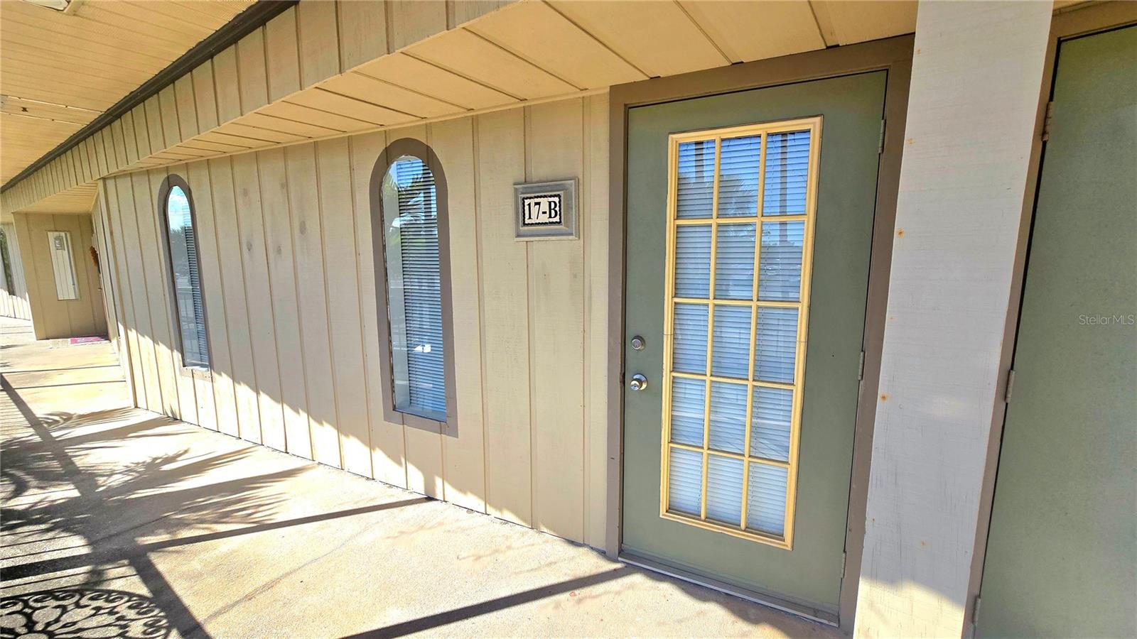 VENICE EDGEWOOD SEC OF - Commercial Lease