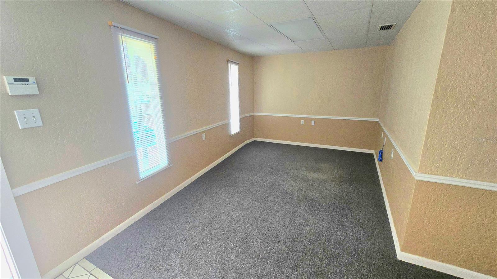 VENICE EDGEWOOD SEC OF - Commercial Lease