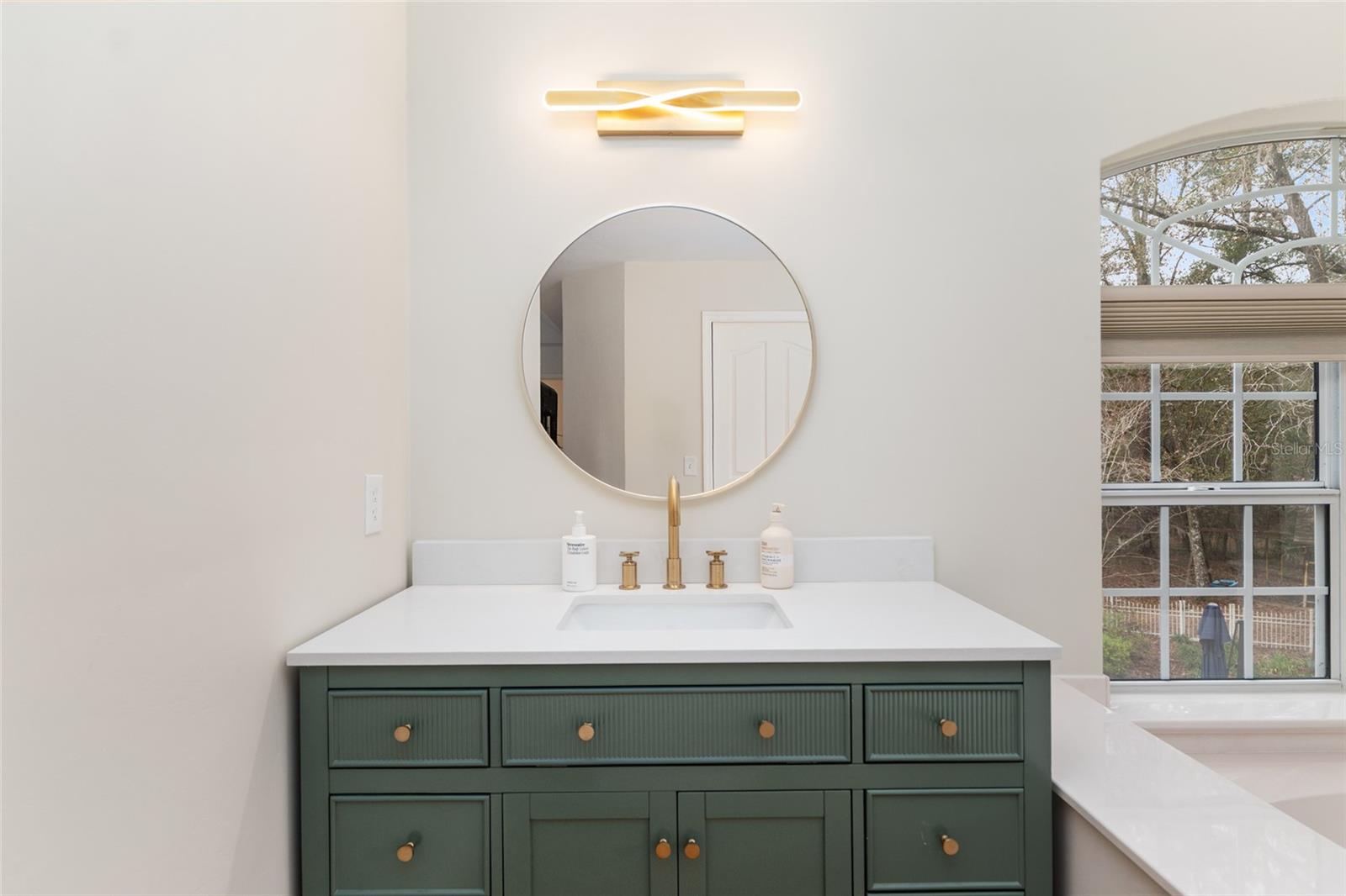 PINE HILL ESTATE ADD 3 - Residential