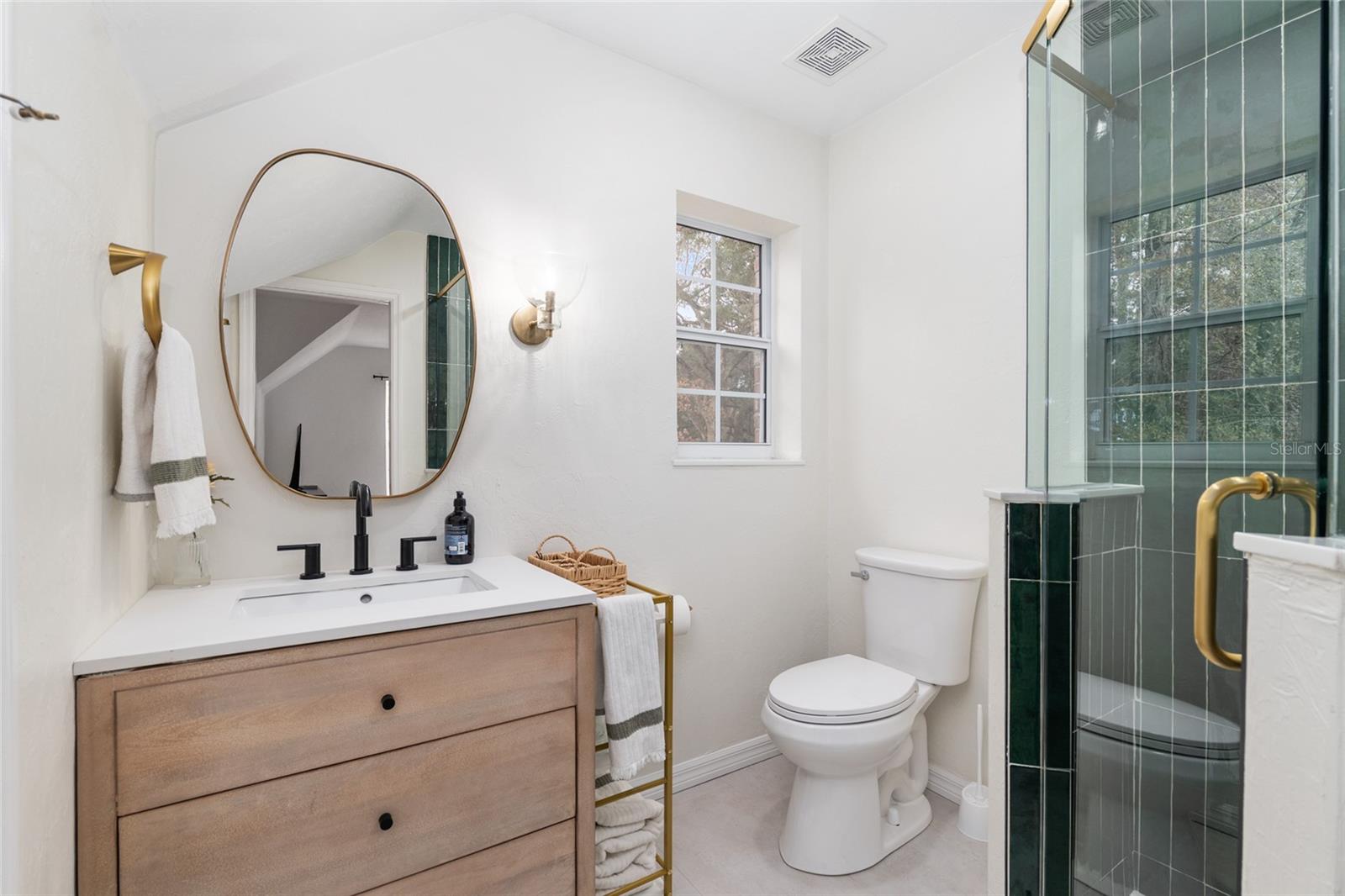 PINE HILL ESTATE ADD 3 - Residential