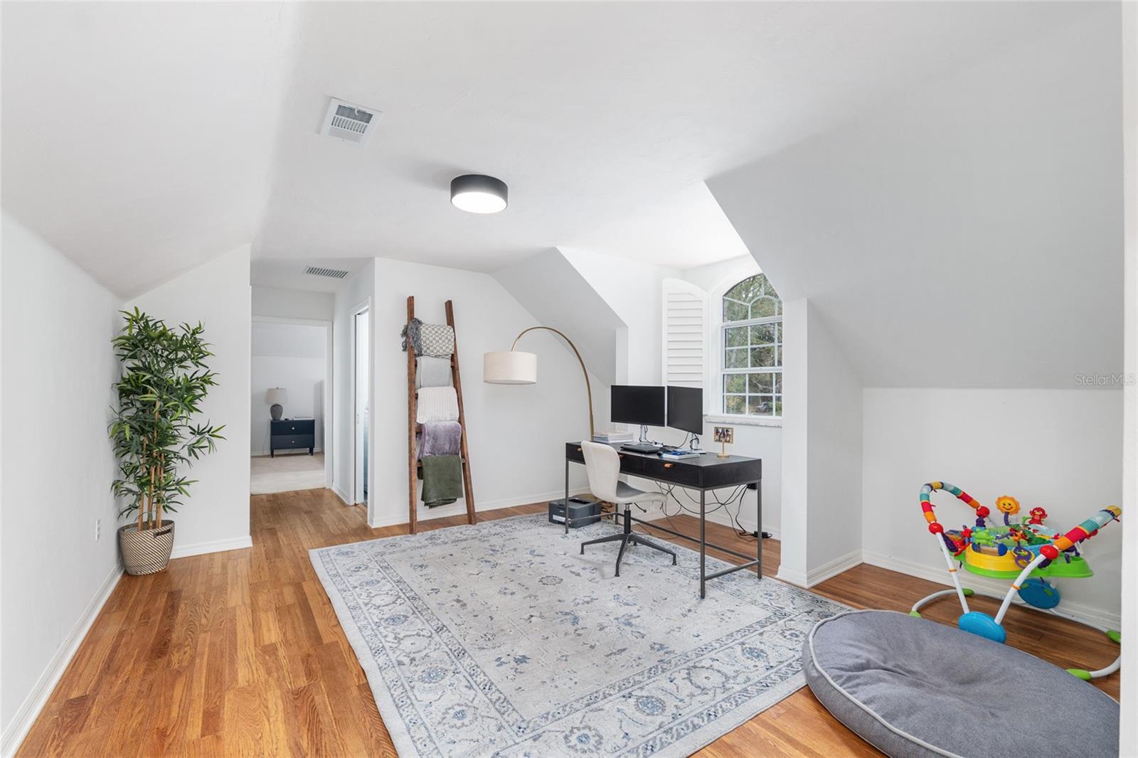 PINE HILL ESTATE ADD 3 - Residential