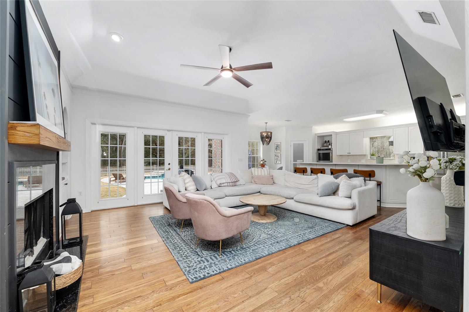 PINE HILL ESTATE ADD 3 - Residential