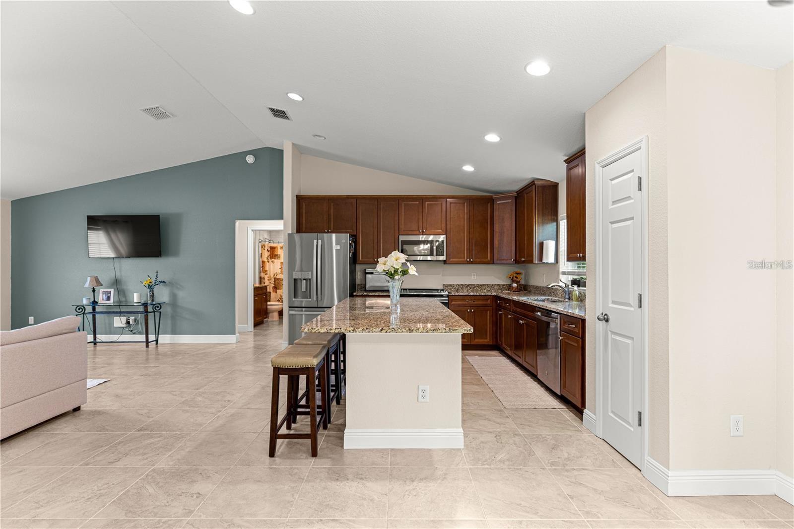 RIVERS ACRES - Residential