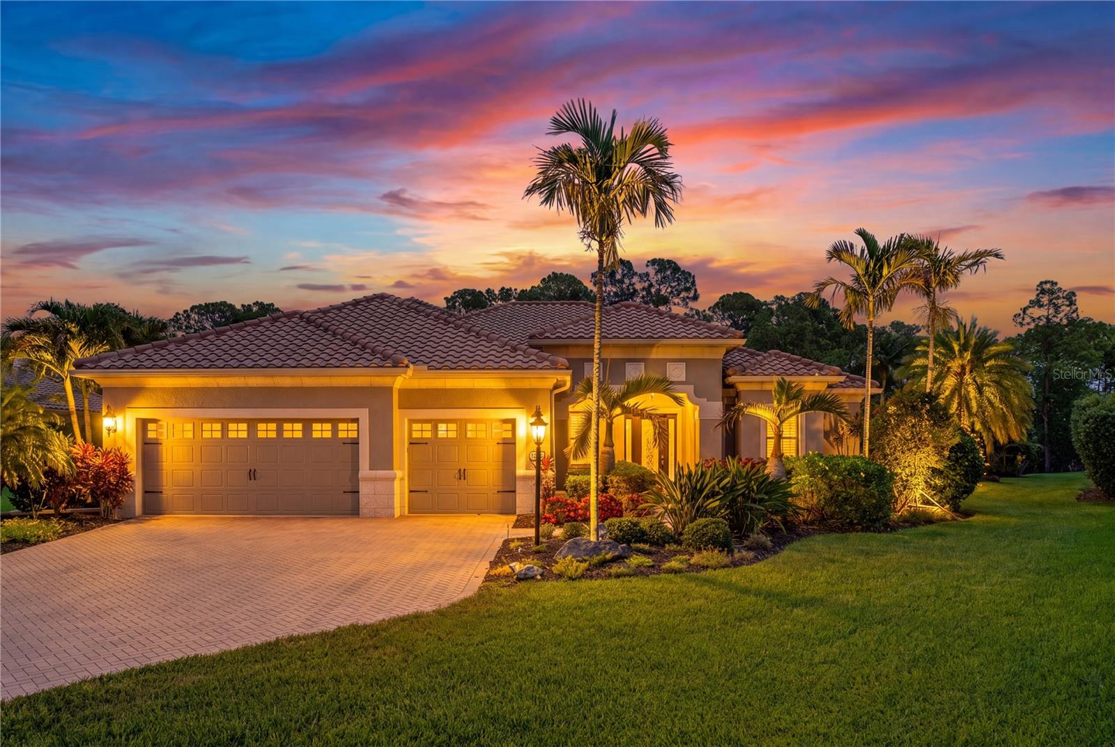 8276 LARKSPUR CIRCLE