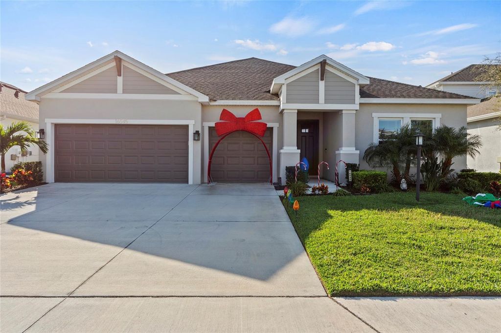 Photo of 16545 Star Grass Circle, Bradenton, FL 34211 (MLS # A4674152)