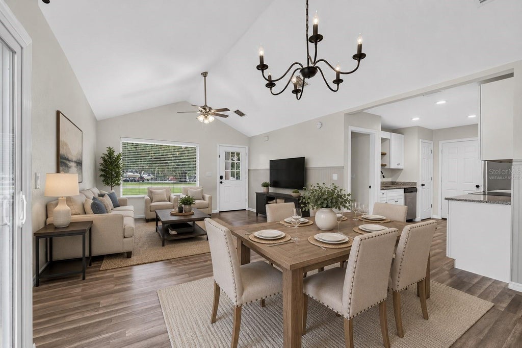 Photo of 16640 SE 59th Place, Ocklawaha, FL 32179 (MLS # OM728986)