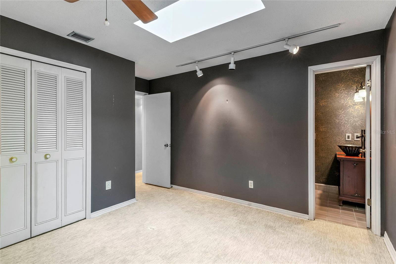 MAITLAND WOODS - Residential