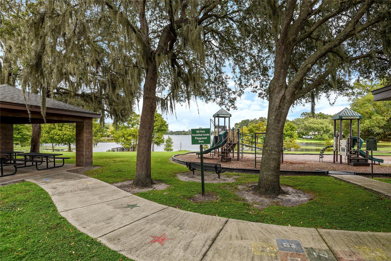 MAITLAND WOODS - Residential