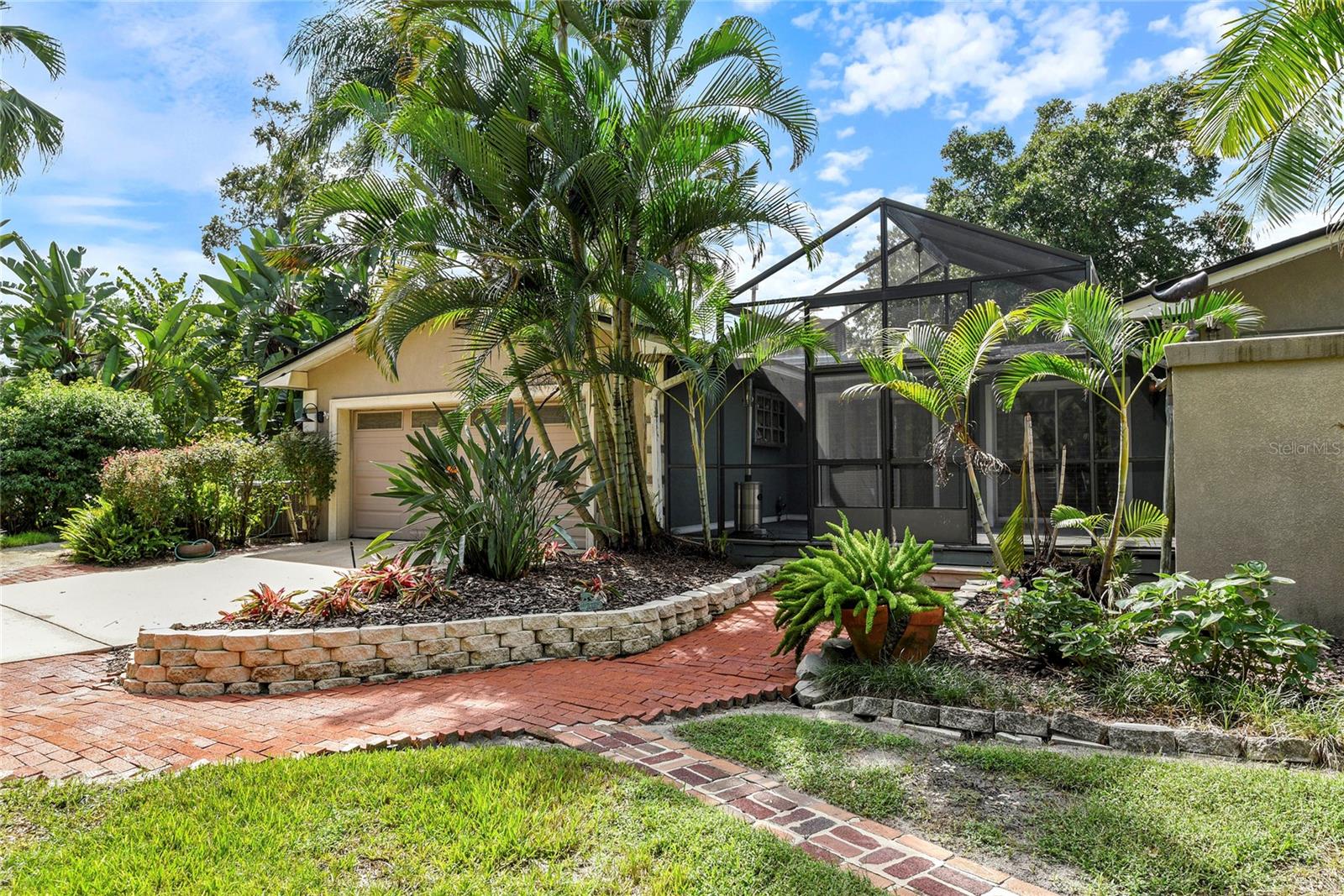 MAITLAND WOODS - Residential