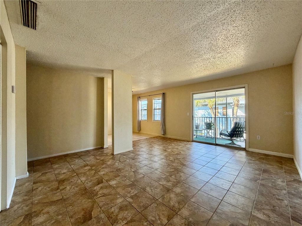 Photo of 10800 Us Highway 19 N #236, Pinellas Park, FL 33782 (MLS # TB8467299)