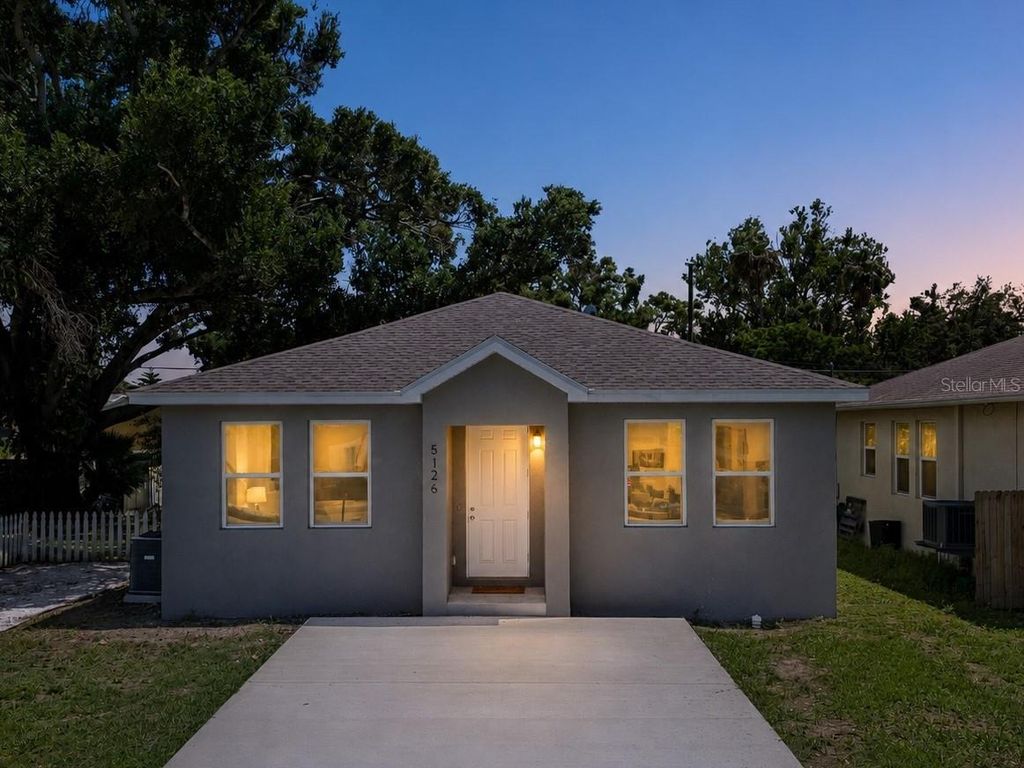 Photo of 5126 16th Avenue S, Gulfport, FL 33707 (MLS # O6411158)