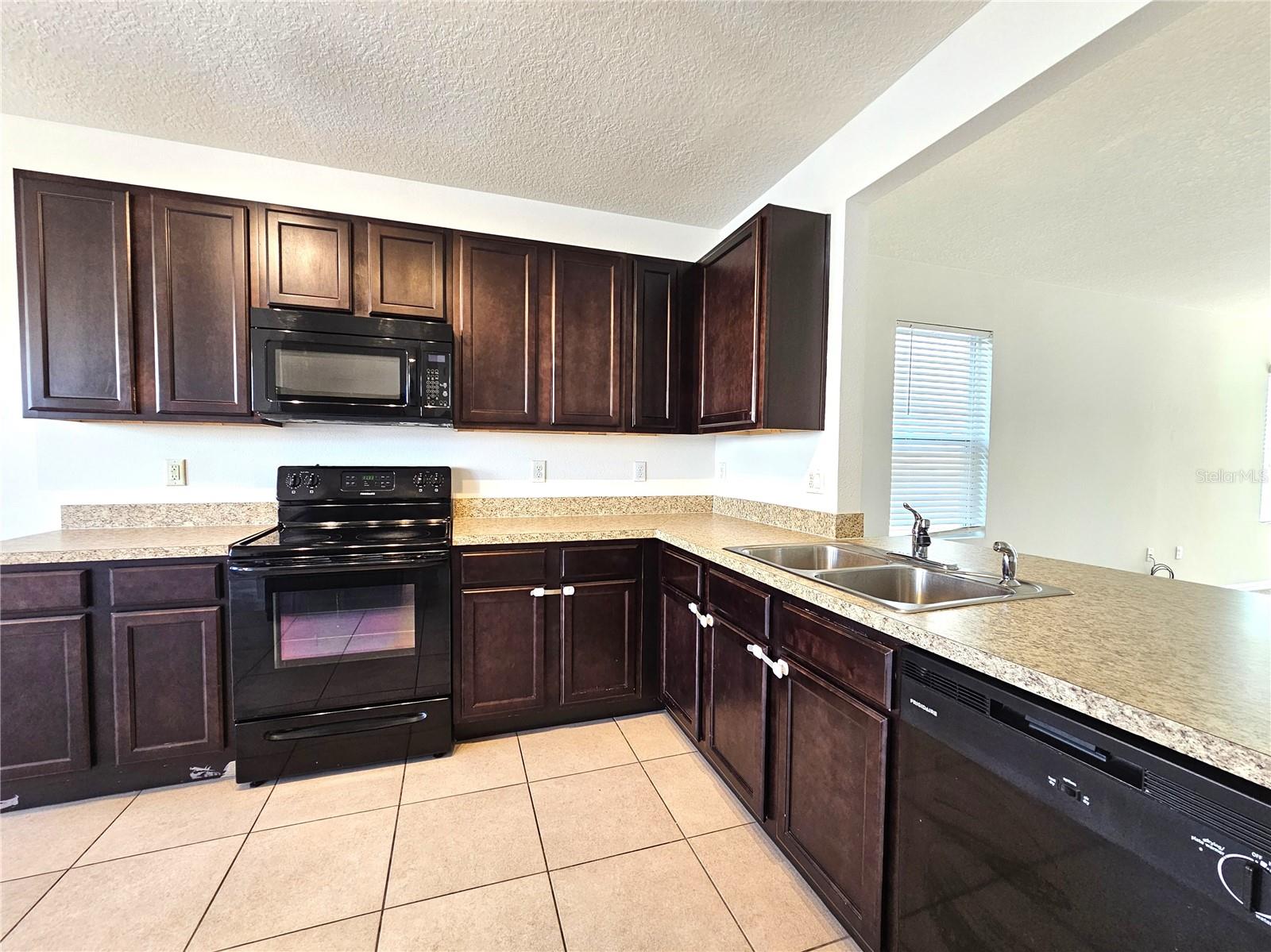 BELLA NOVA-PH 1 - Residential