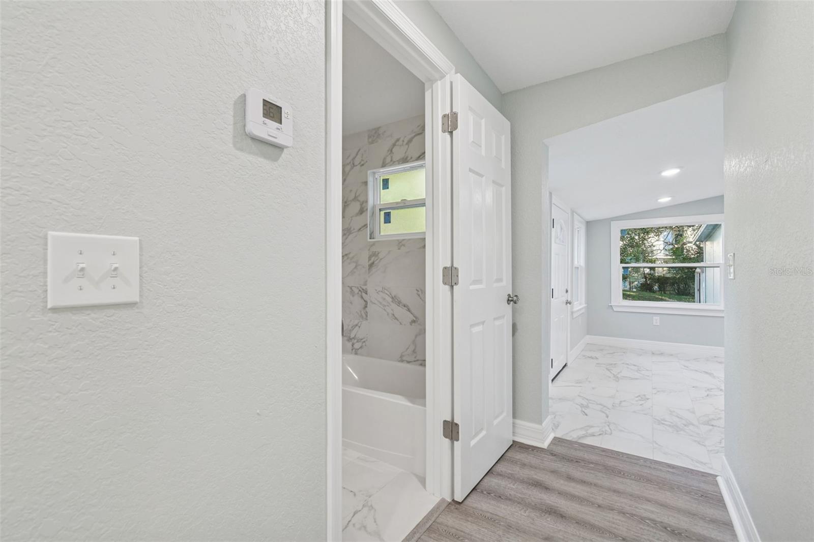 COUNTRY CLUB ESTATES SUB - Residential