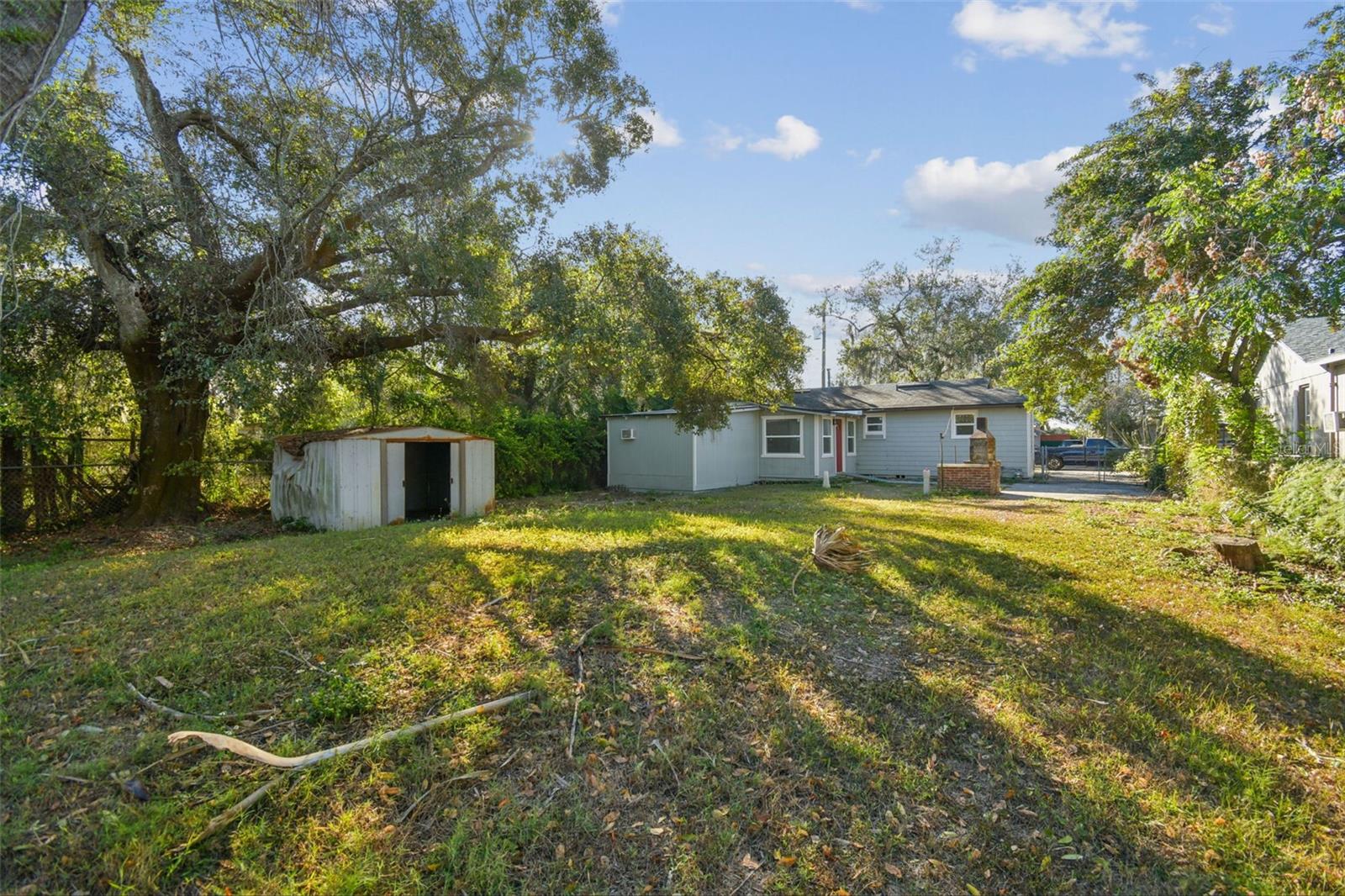 COUNTRY CLUB ESTATES SUB - Residential