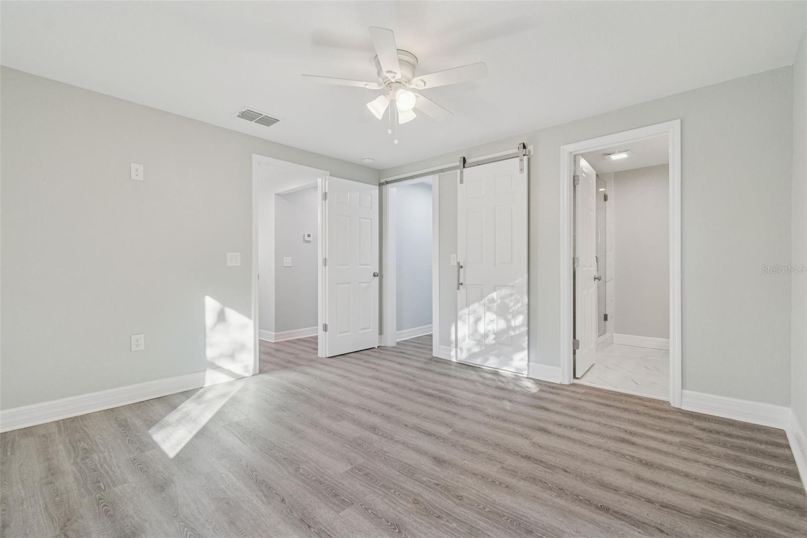 COUNTRY CLUB ESTATES SUB - Residential