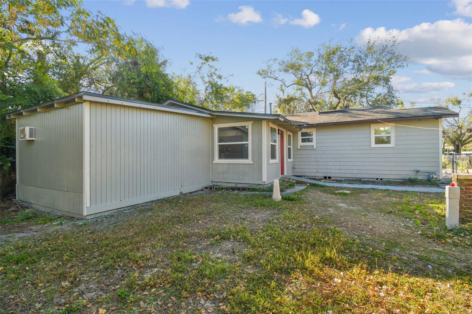 COUNTRY CLUB ESTATES SUB - Residential