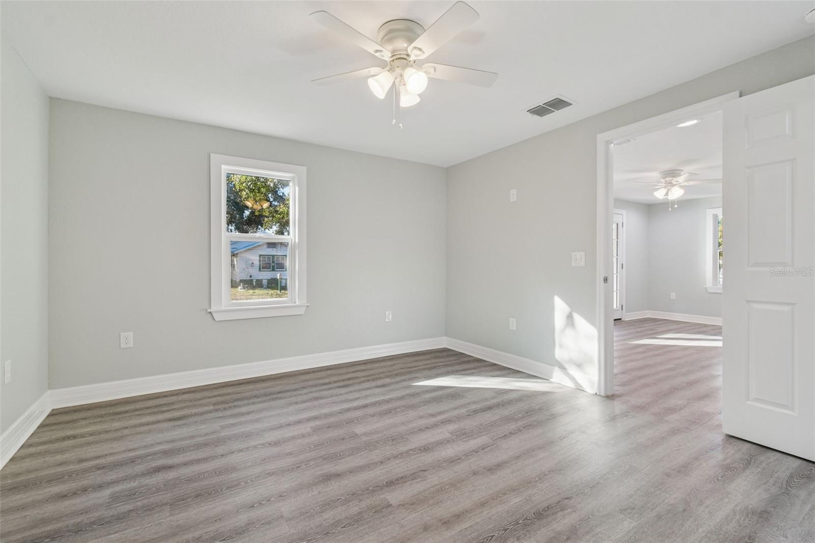 COUNTRY CLUB ESTATES SUB - Residential