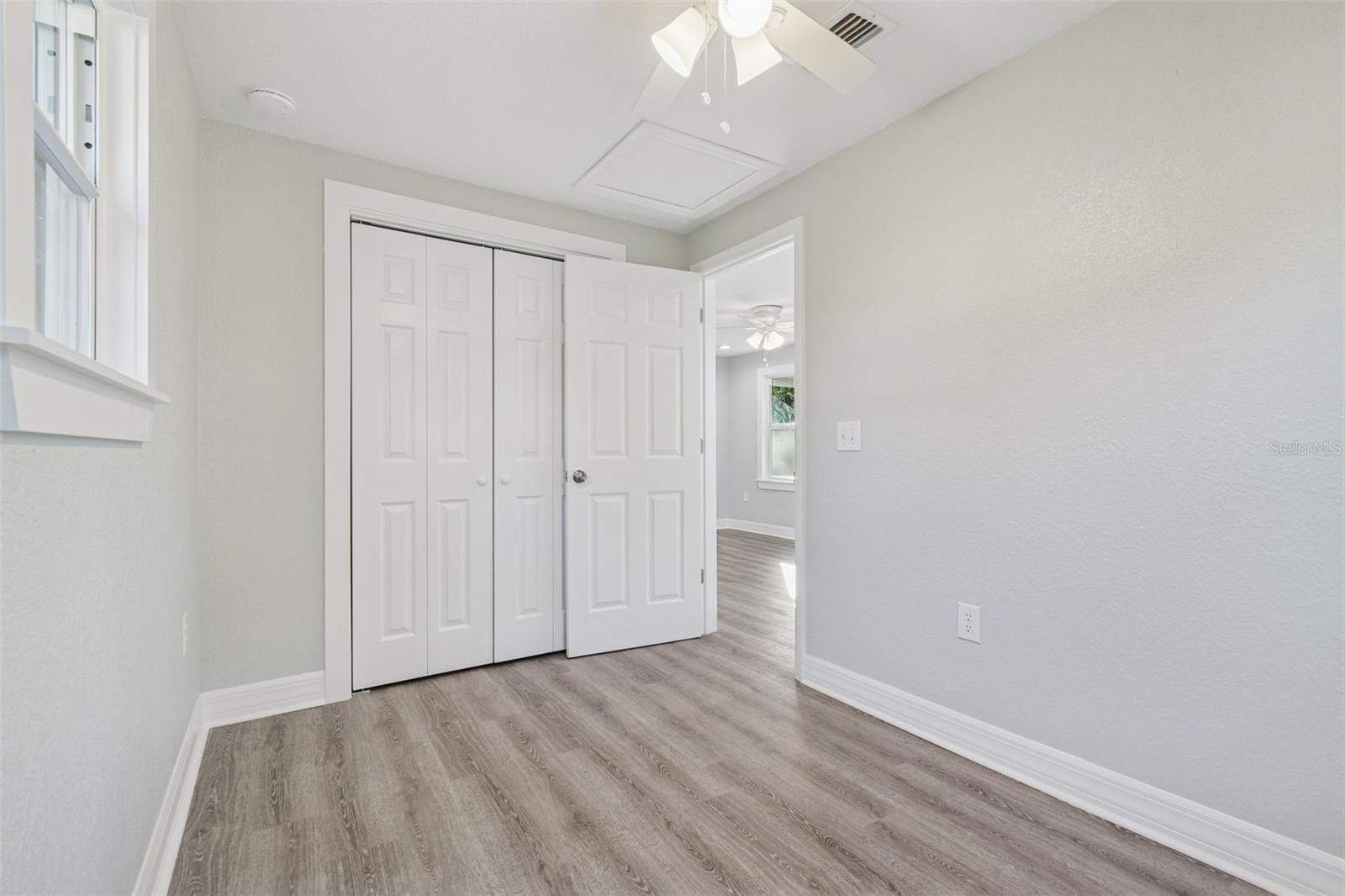 COUNTRY CLUB ESTATES SUB - Residential