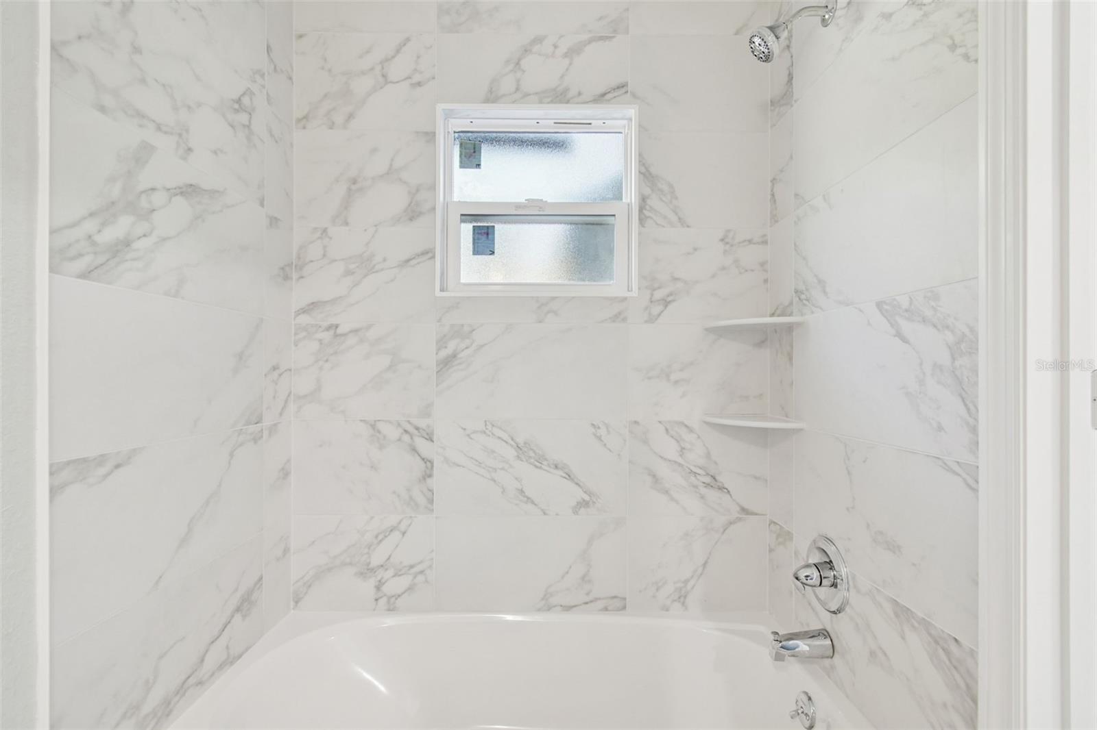 COUNTRY CLUB ESTATES SUB - Residential