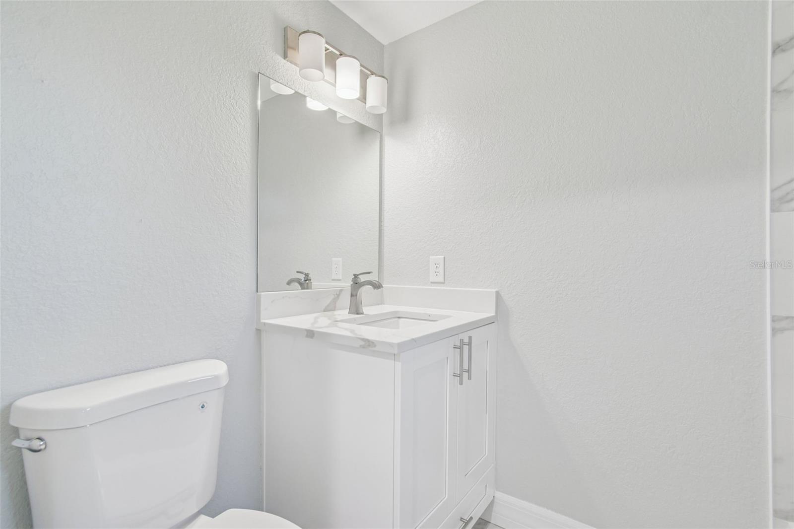 COUNTRY CLUB ESTATES SUB - Residential