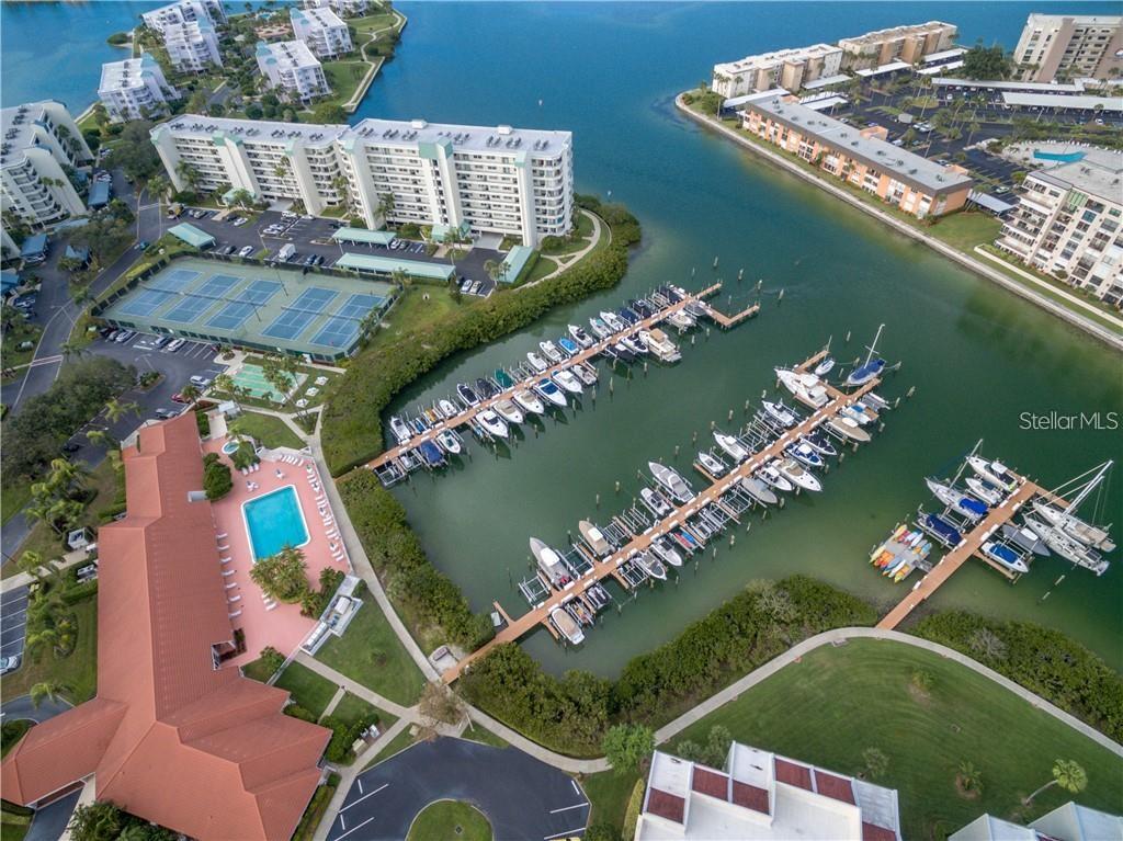 HARBOURSIDE CONDO - Residential Lease