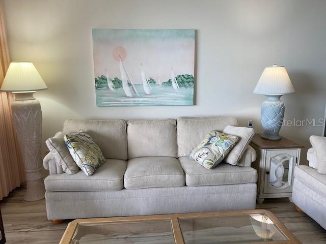 HARBOURSIDE CONDO - Residential Lease