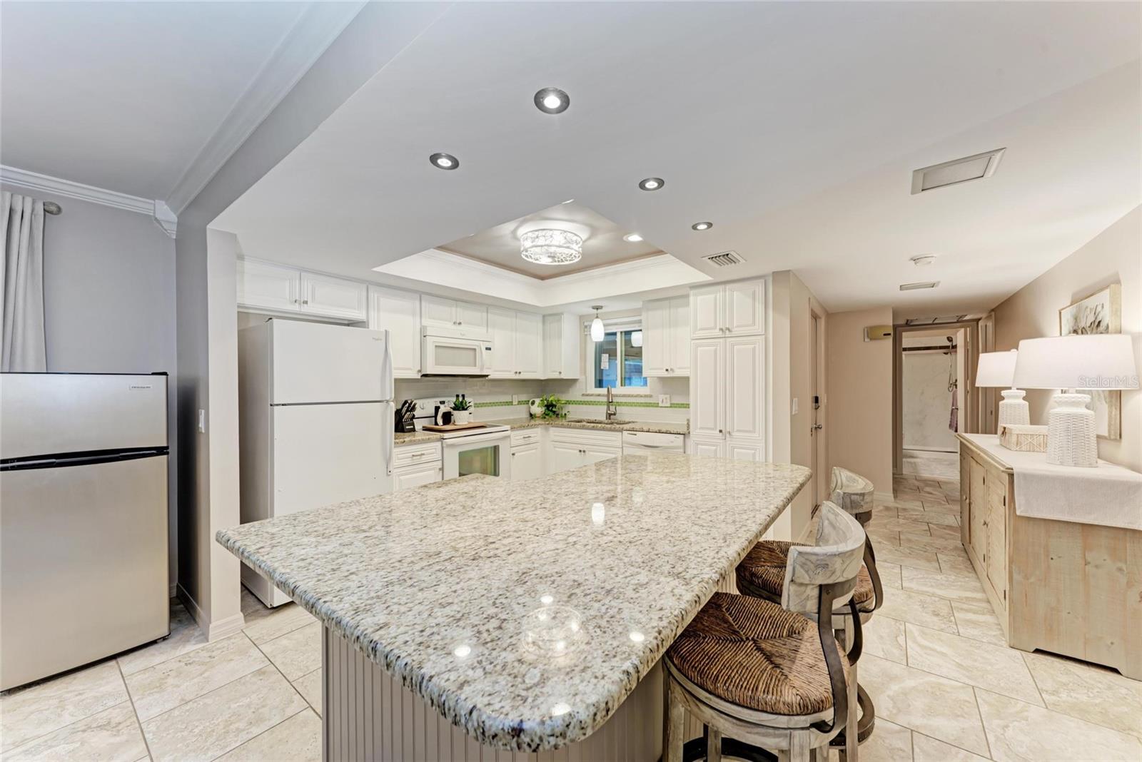 1520 LAKESIDE WAY 147