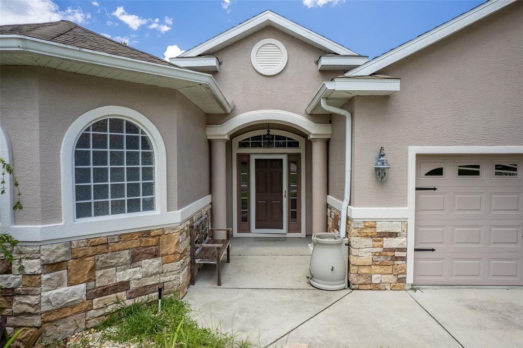 Photo of 3803 SE 6th Avenue, Ocala, FL 34480 (MLS # OM704301)