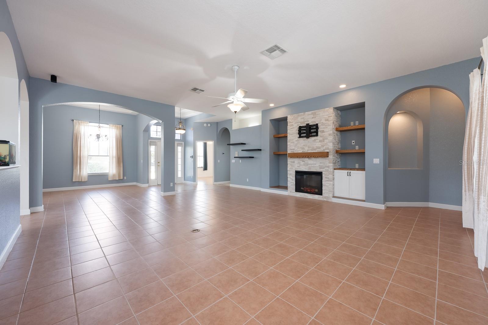 CONWAY GROVES - Residential