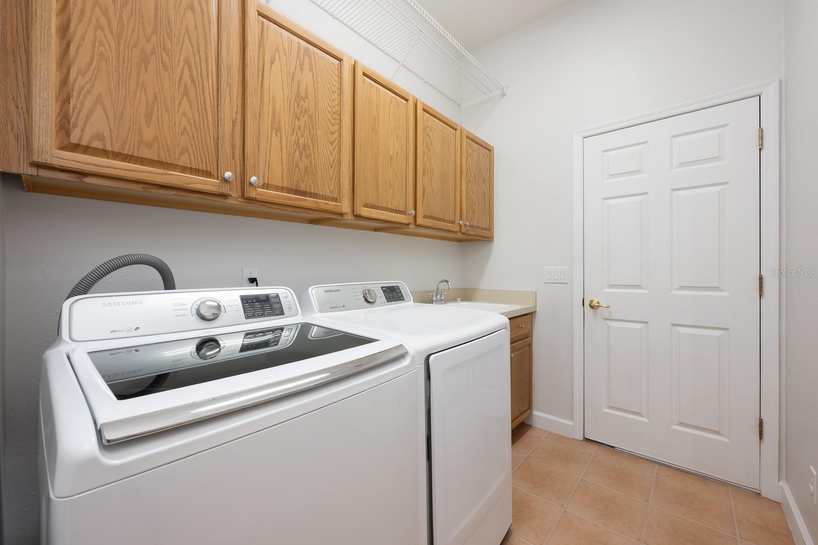 CONWAY GROVES - Residential