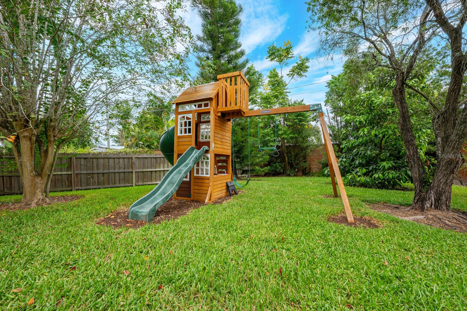 CONWAY GROVES - Residential