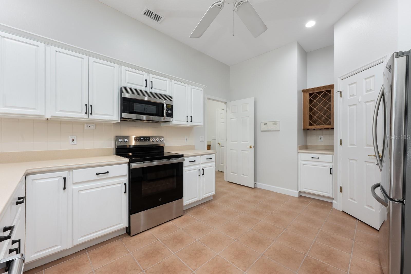 CONWAY GROVES - Residential