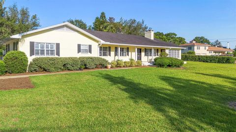 Photo of 701 N Tuxedo Avenue, Deland, FL 32724 (MLS # V4942793)