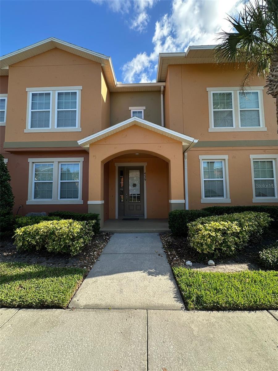 A spacious and beautifully updated 3-bedroom, 2.5 bath townhome offering 1912 sq ft of living space in a secure gated community with resort style amenities. this well-designed layout features two master suites upstairs, each with its own private bathroom, plus a third bedroom located on the first floor - ideal for guests, a home office or multi-generational living. Enjoy new carpet (just 6 months old), a remodeled kitchen with modern cabinetry and finishes, and an open-concept living and dining area. The private patio offers a great outdoor space for relaxing or entertaining. Additional features include a 2-car garage, in-unit laundry and ample storage throughout. Community amenities include a clubhouse, sparkling pool and beautifully maintained surroundings. You're just steps from Foxtail Coffee and minutes to Colonial Town Park, the Wekiva Trail, Lake Monroe and Top Golf. With easy access to SR 417 and I-4, commuting is a breeze. This home is move-in ready and offers the perfect combination of space and comfort.