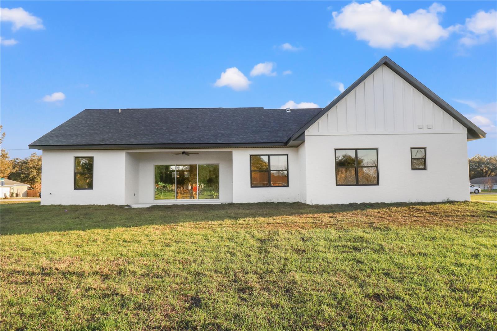 WILLOW CREEK - Residential