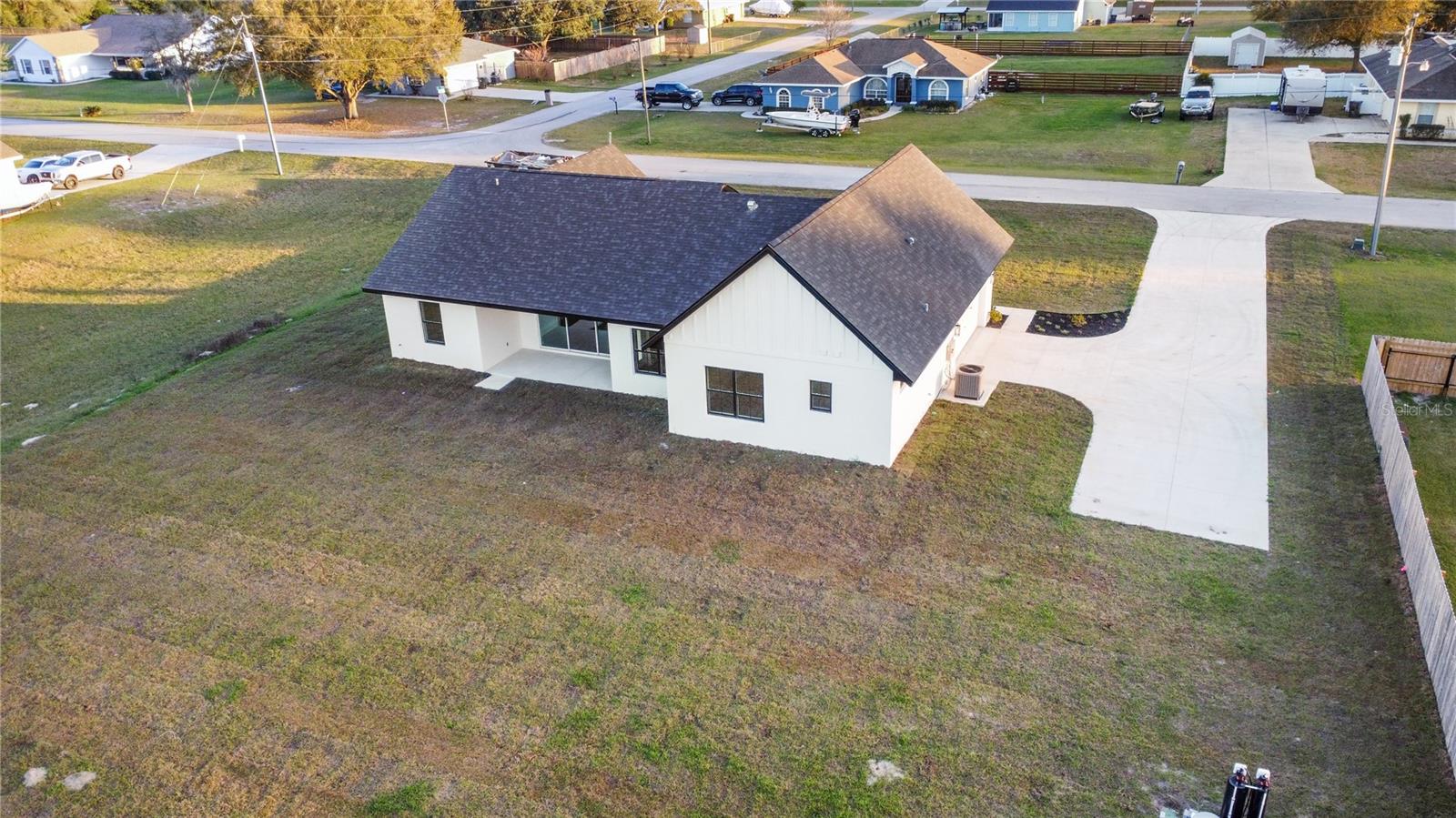 WILLOW CREEK - Residential