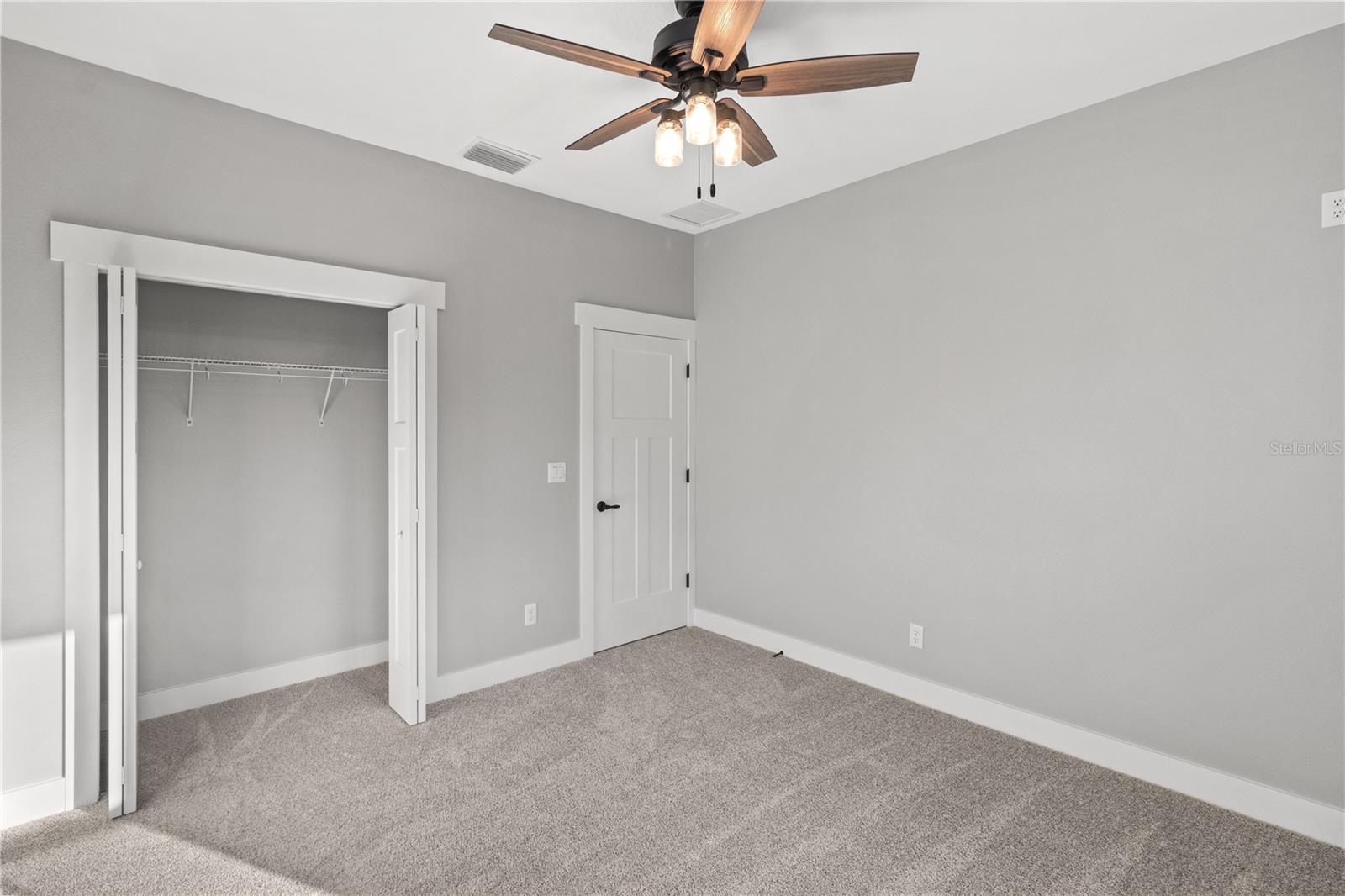 WILLOW CREEK - Residential