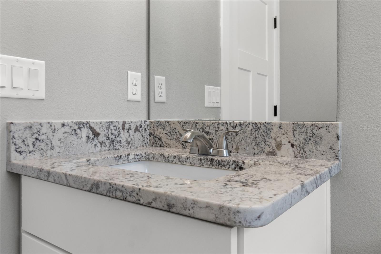 WILLOW CREEK - Residential