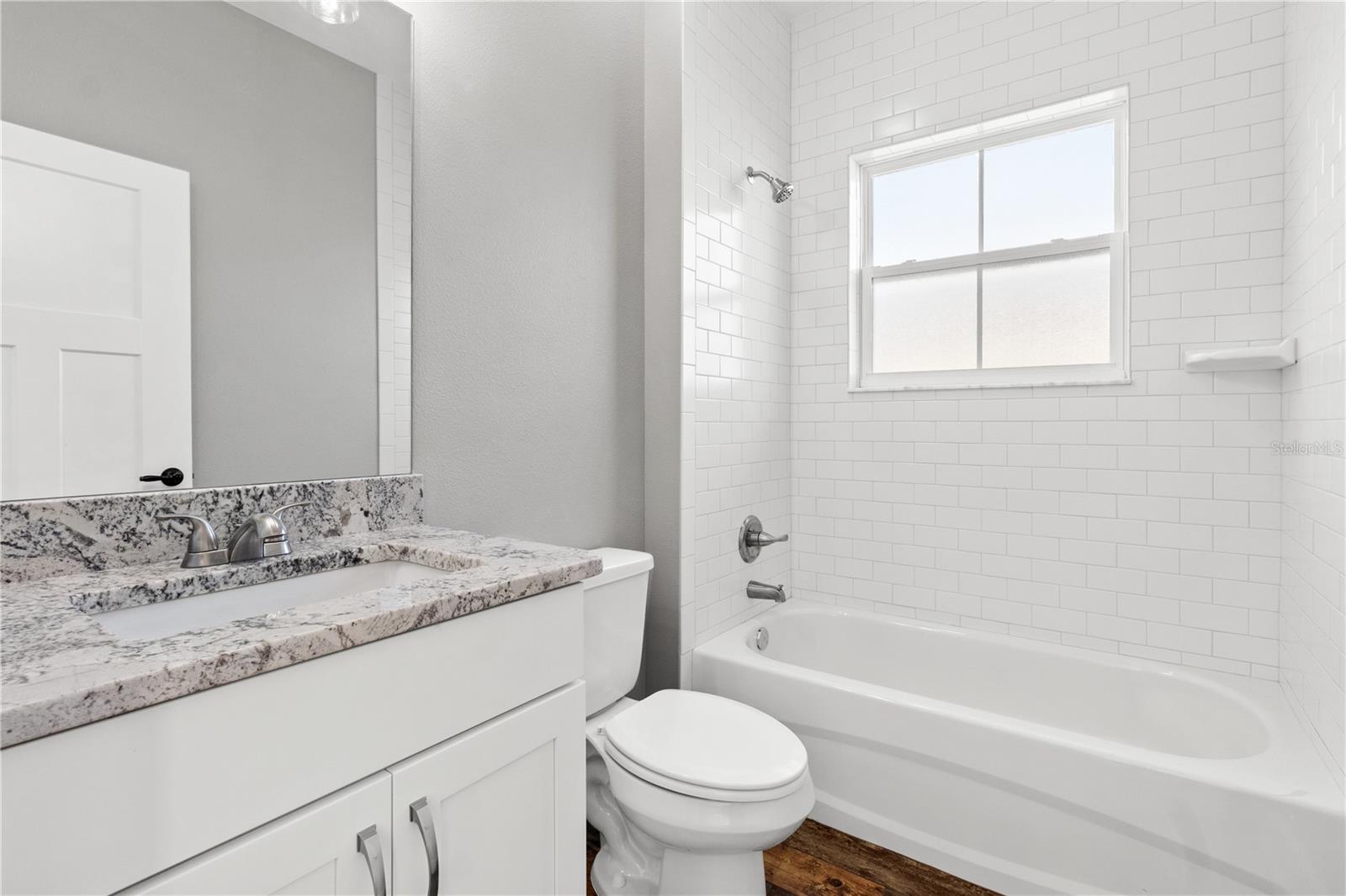 WILLOW CREEK - Residential