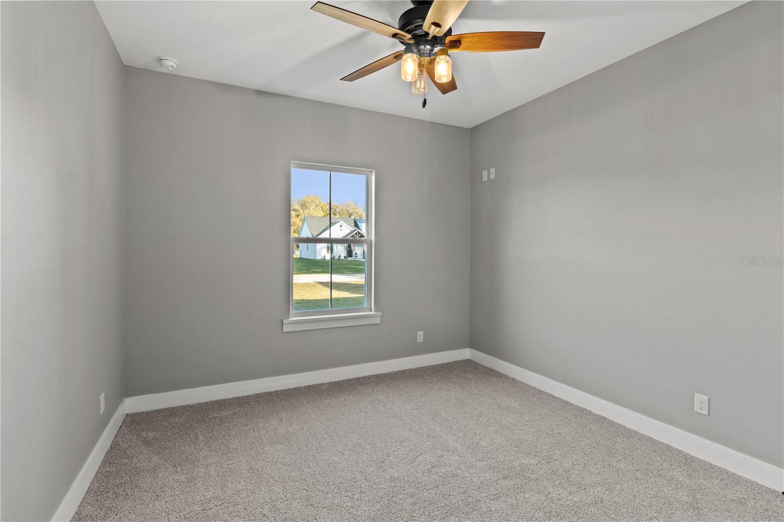 WILLOW CREEK - Residential