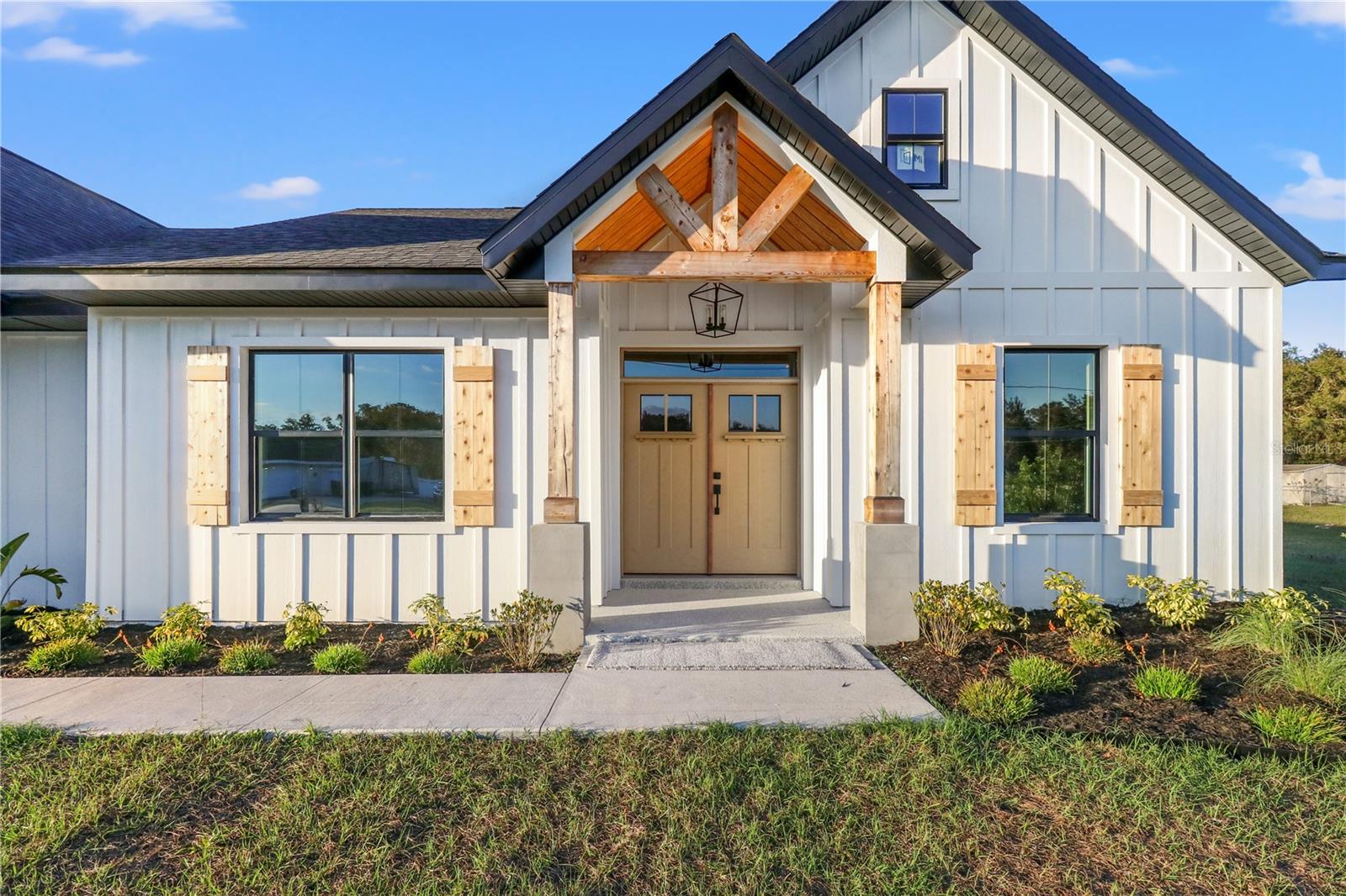 WILLOW CREEK - Residential