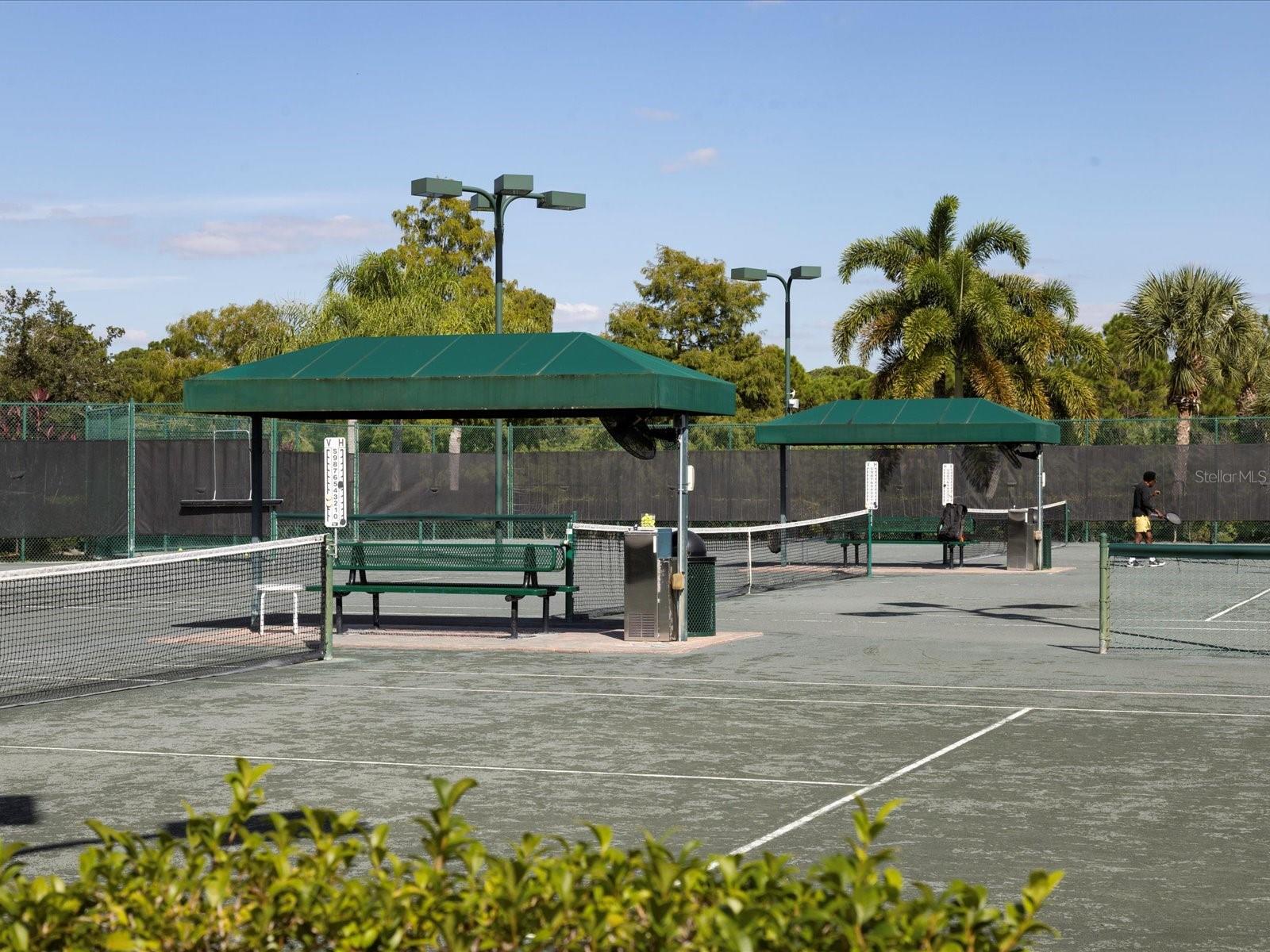 VILLAGEWALK - Residential