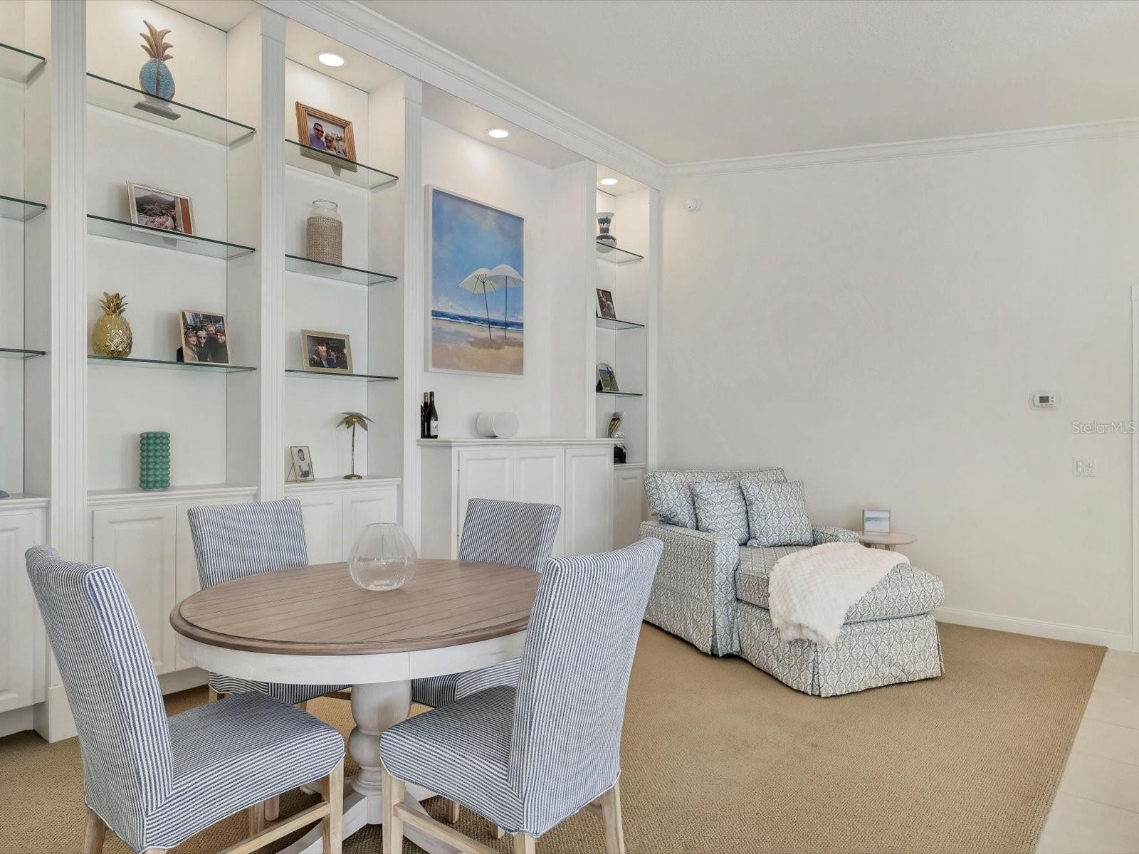 VILLAGEWALK - Residential