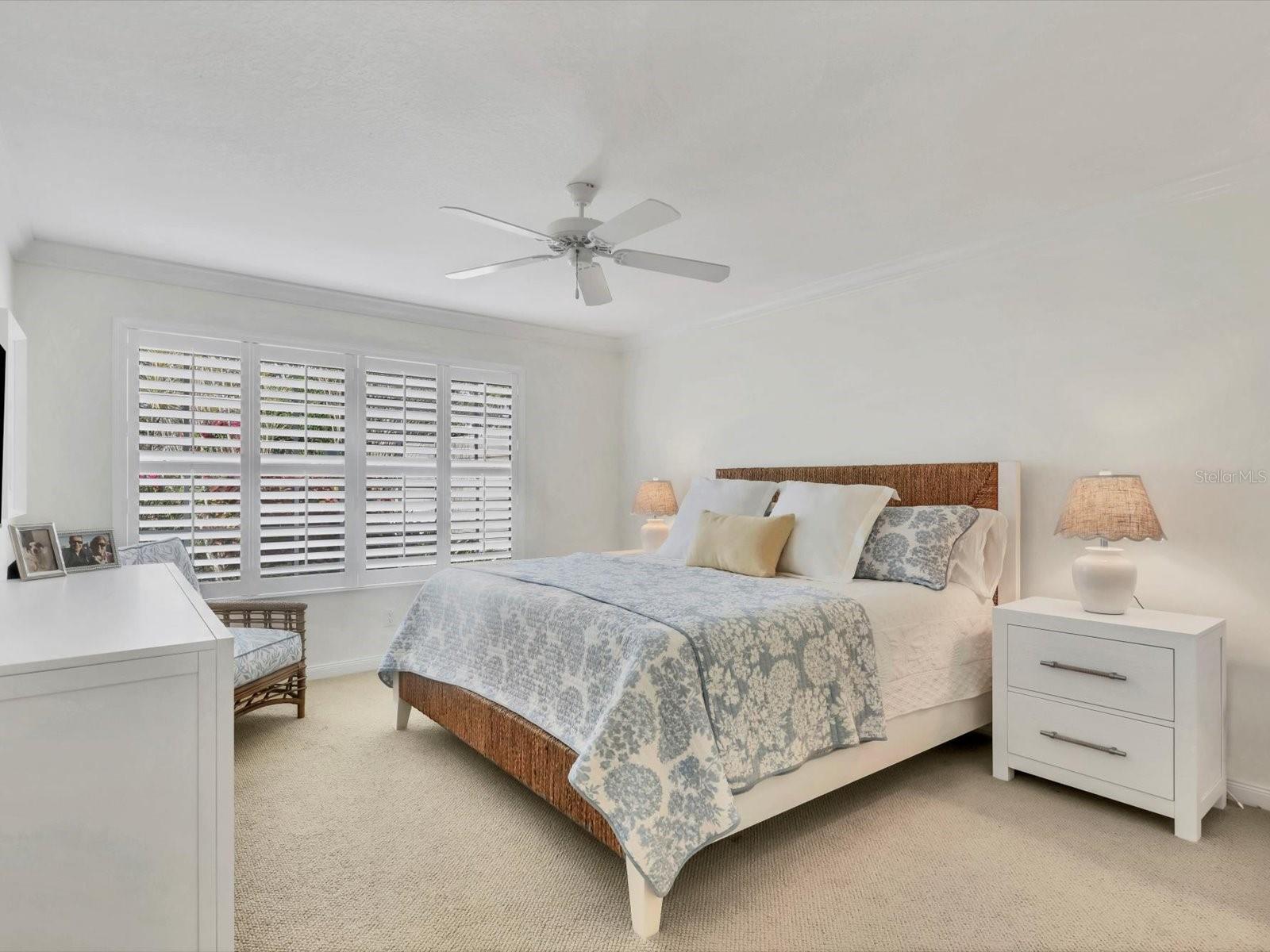 VILLAGEWALK - Residential