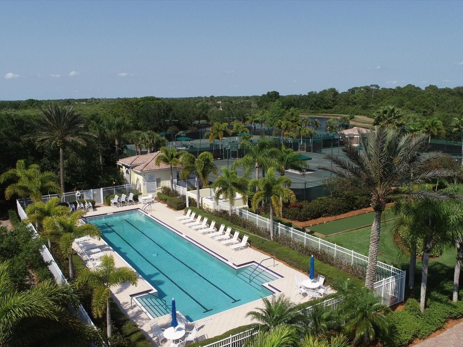 VILLAGEWALK - Residential