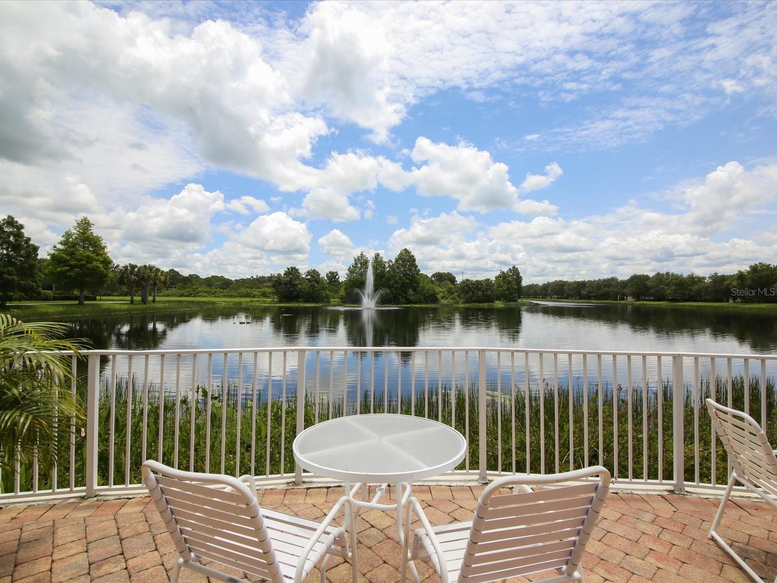 VILLAGEWALK - Residential